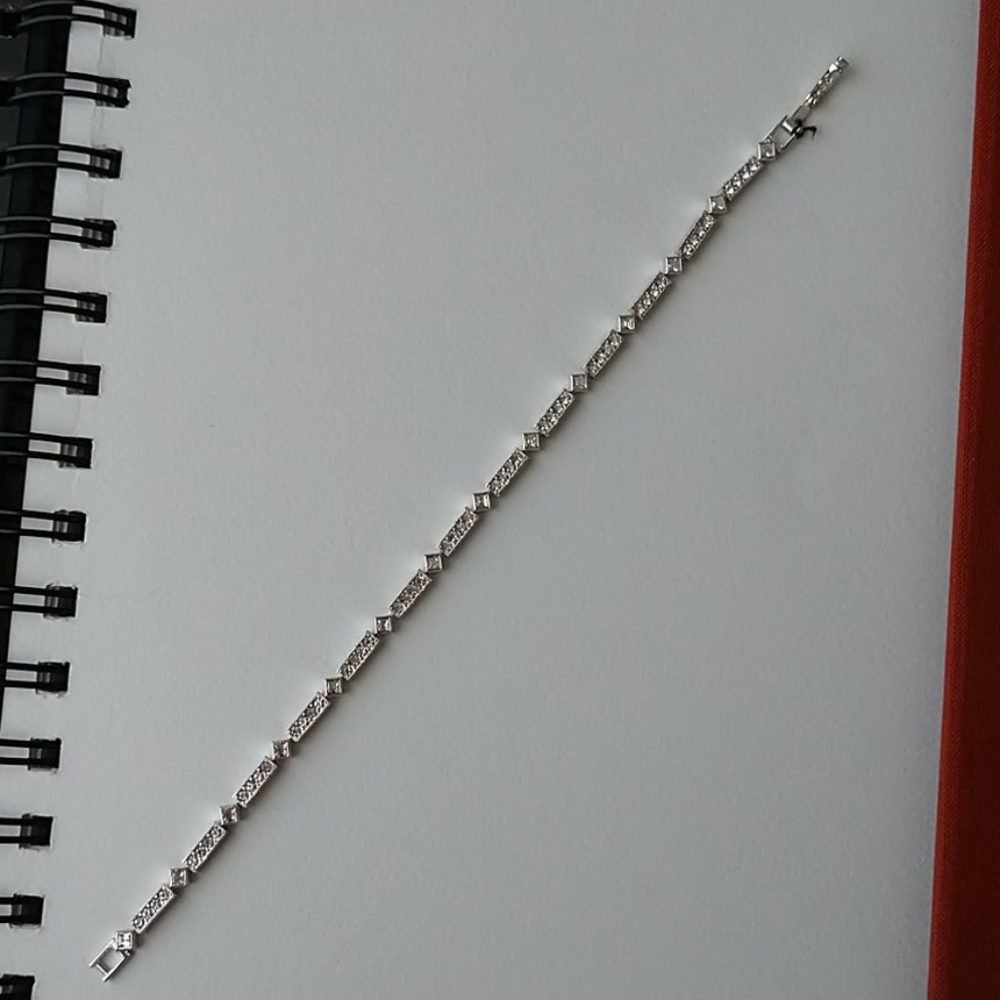 NADRI White Rhodium Bracelet - Picture 4 of 4
